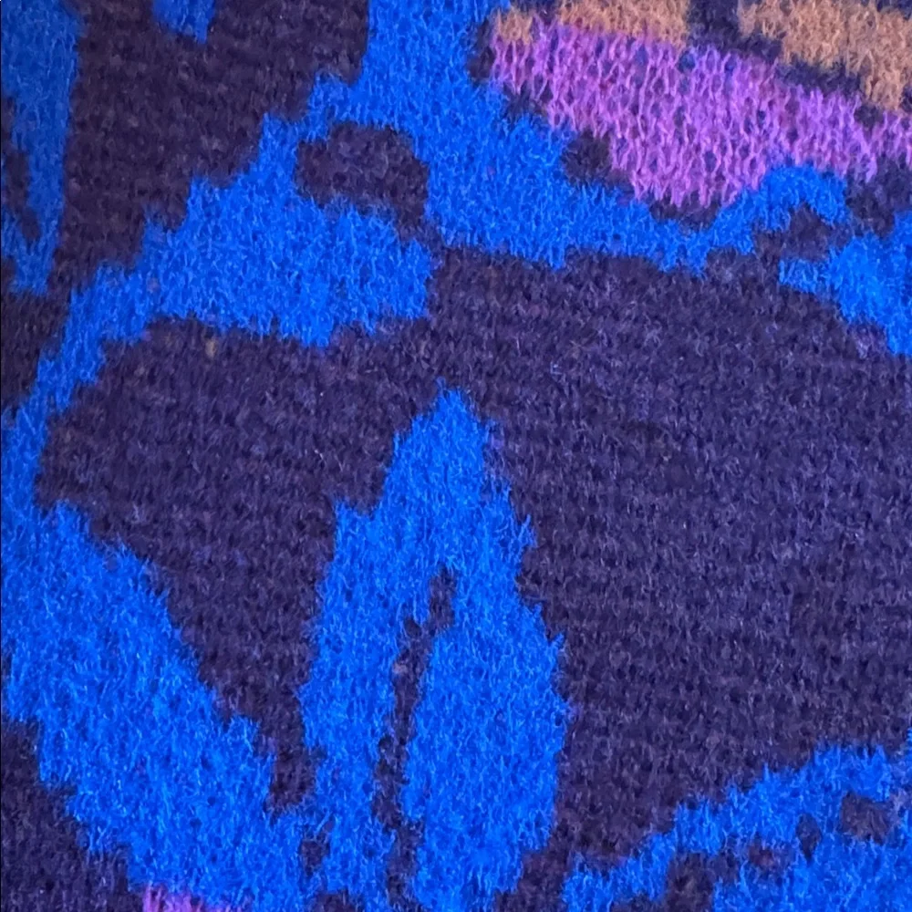 NWT JODIFL Magenta Purple Floral Mock Neck Bubble Sleeve Knit Sweater Size Med - Picture 4 of 7